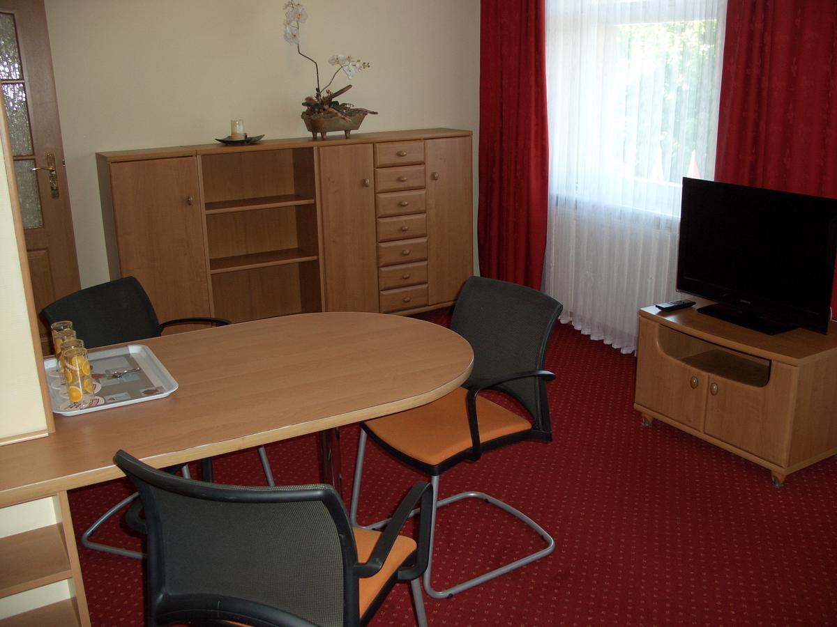 Hotel Alga Ustka Dış mekan fotoğraf