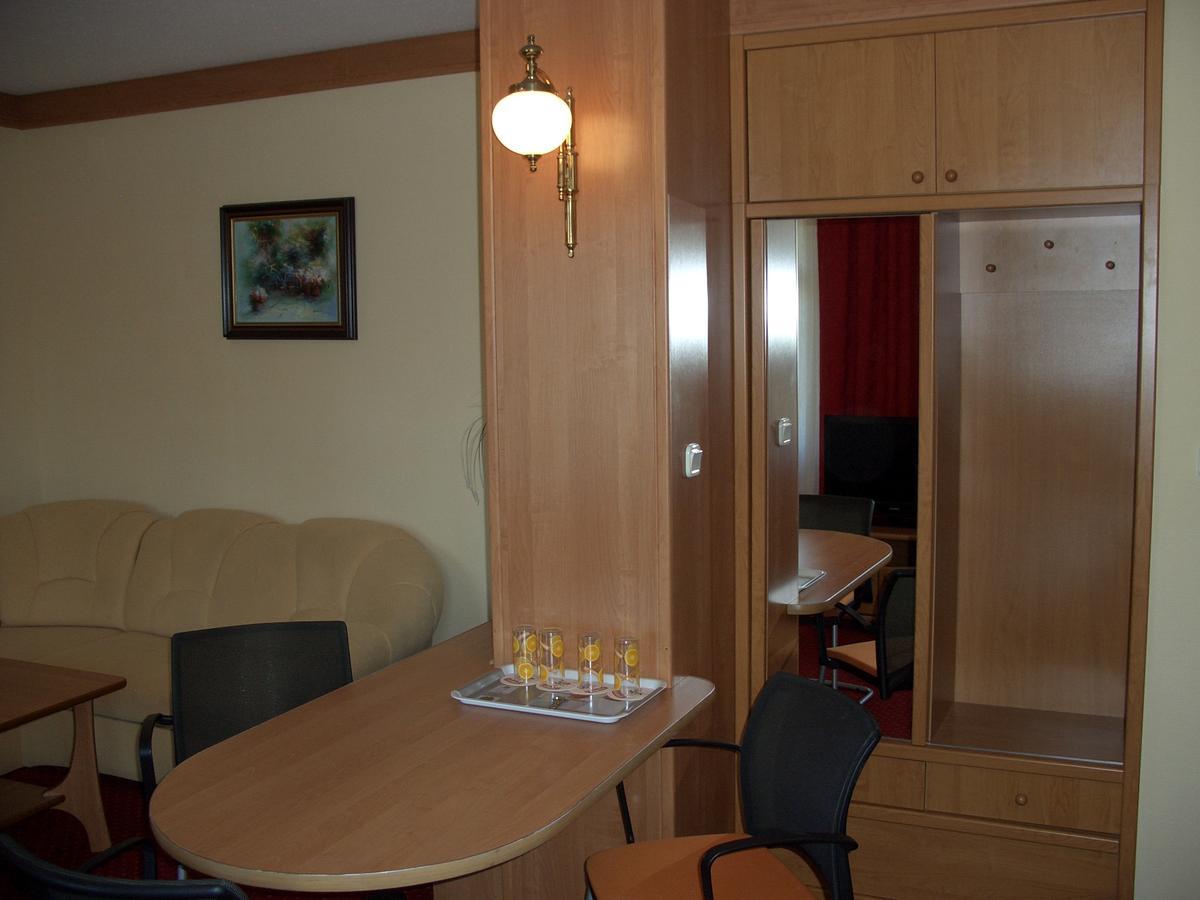 Hotel Alga Ustka Dış mekan fotoğraf